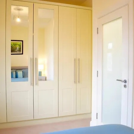 2 Bedroom House Near Centre