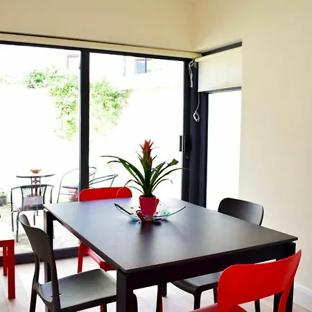 Apartamento 2 Bedroom House Near Centre *